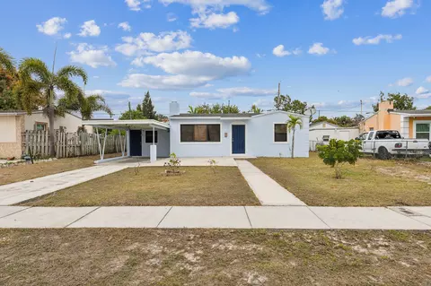 713 Aspen Rd, West Palm Beach, FL 33409