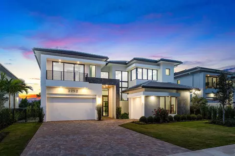 2252 Delray Ridge Ln, Delray Beach, FL 33444