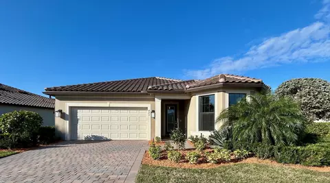 4230 Basket Oak Cir #PRESTIGE MODEL, Vero Beach, FL 32967