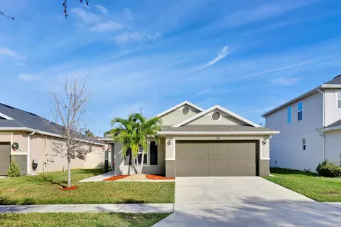 5160 NW Pine Trail Cir, Port Saint Lucie, FL 34983