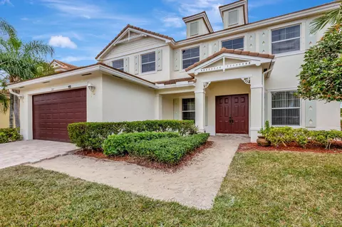 207 Palm Beach Plantation Blvd, West Palm Beach, FL 33411