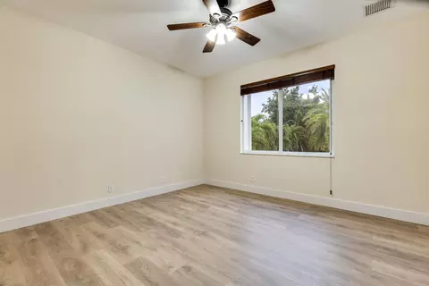 11352 Regatta Ln, Wellington, FL 33449