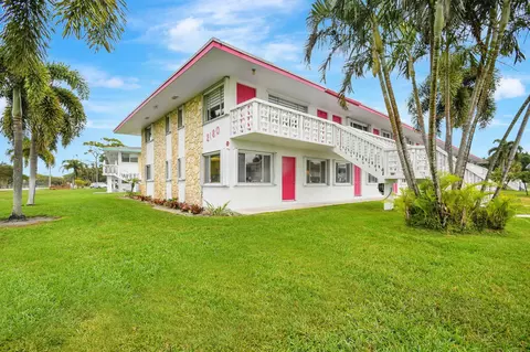 2180 Lake Osborne Dr #1, Lake Worth Beach, FL 33461