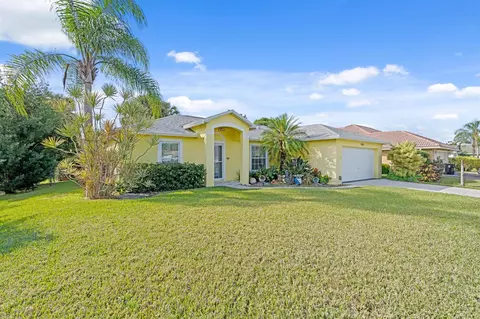 1008 SW Liberty Ave, Port Saint Lucie, FL 34953