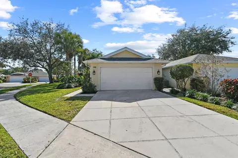 198 Brier Cir, Jupiter, FL 33458