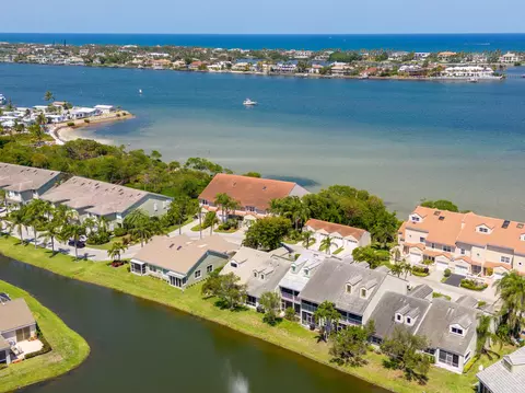 80 N Lakeshore Dr, Hypoluxo, FL 33462