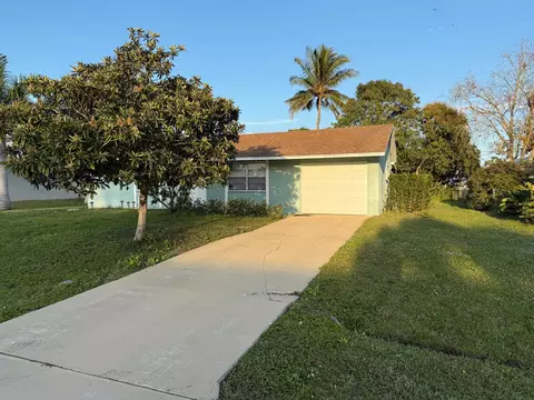 437 NW Reading Ln, Port Saint Lucie, FL 34983