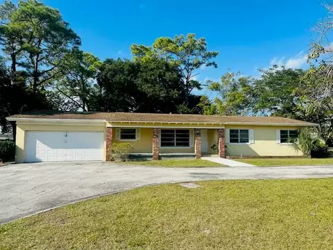 5309 Toronto Rd, Haverhill, FL 33415