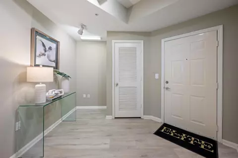 533 NE 3rd Ave #417, Fort Lauderdale, FL 33301
