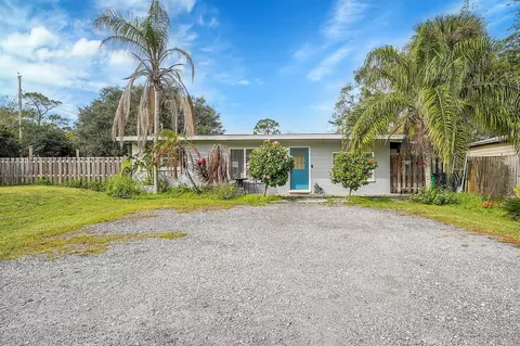 715 S Jenkins Rd, Fort Pierce, FL 34947