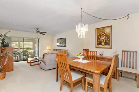 9235 SW 8th St #407, Boca Raton, FL 33428