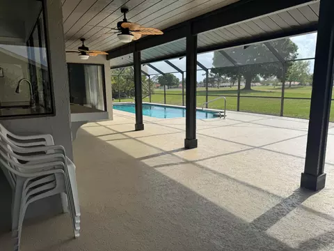 2537 SE Morningside Blvd, Port Saint Lucie, FL 34952