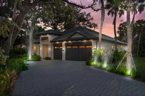 9193 Seaglass Ct, Vero Beach, FL 32963