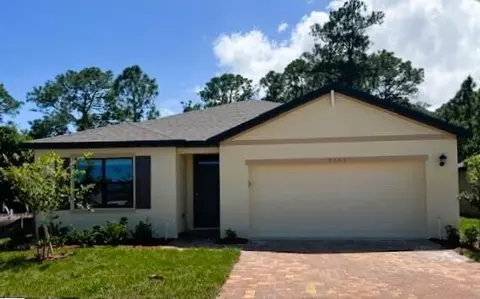 9659 Sea Spray Dr, Fort Pierce, FL 34945