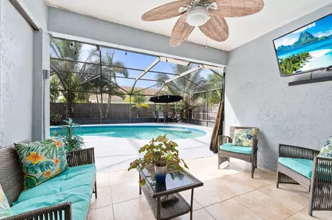 5280 SE Dell St, Stuart, FL 34997