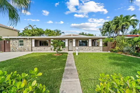 1179 Johnson St, Hollywood, FL 33019