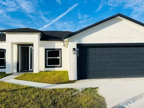 427 Forrest Hills St, Palm Bay, FL 32908