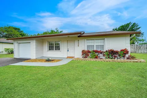 9338 Southampton Pl, Boca Raton, FL 33434