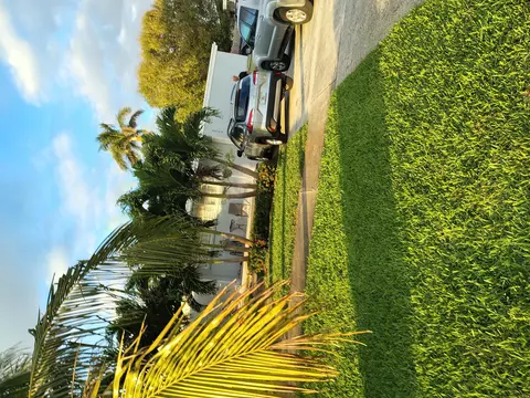 332 Ponte Vedra Rd, Palm Springs, FL 33461
