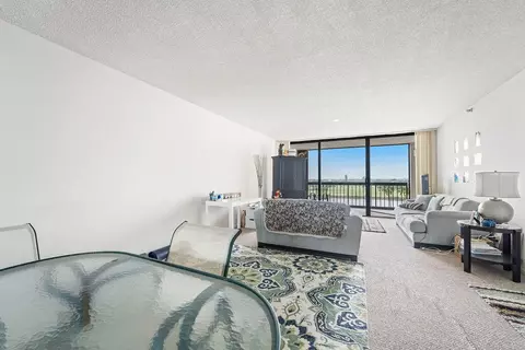 356 Golfview Rd #505, North Palm Beach, FL 33408