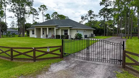 17068 81st Ln N, The Acreage, FL 33470