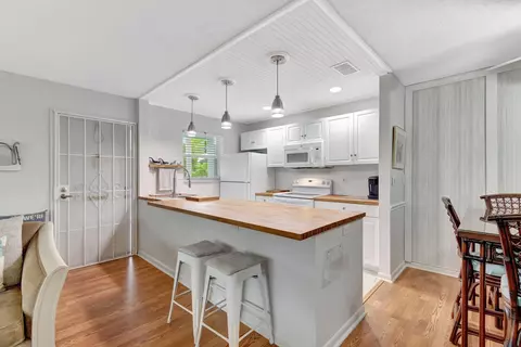 672 High Point Blvd N #D, Delray Beach, FL 33445