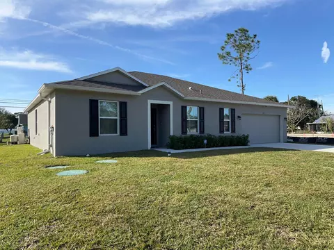 9155 100th Ct, Vero Beach, FL 32967
