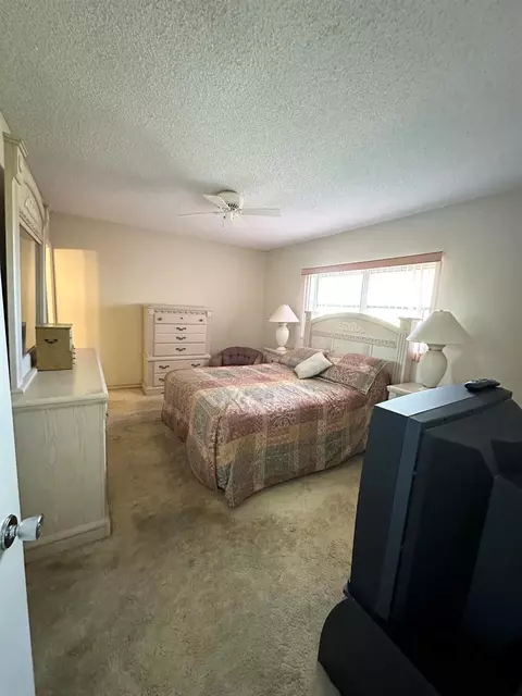 7855 NW 5th Ct #207, Margate, FL 33063