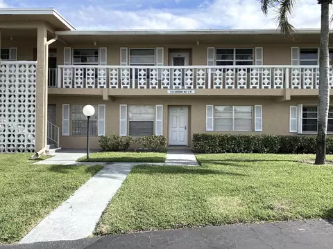 1130 Mahogany #102, Delray Beach, FL 33445