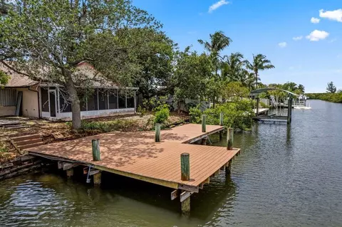 922 Jackson Way, Fort Pierce, FL 34949