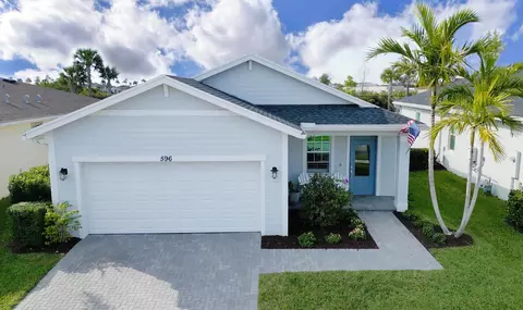 596 SE Mulberry Way, Port St Lucie, FL 34984