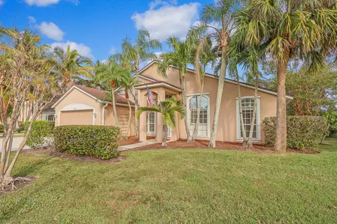 3009 SW Captiva Ct, Palm City, FL 34990