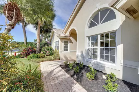 7375 Sterling Falls Ln, Boynton Beach, FL 33437