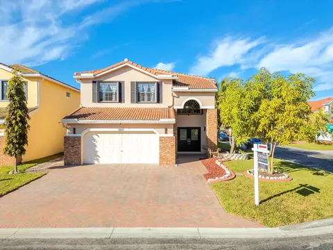 11109 NW 34th Ct, Coral Springs, FL 33065