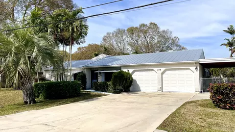 479 SE Verada Ave, Port Saint Lucie, FL 34983