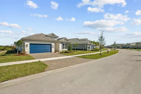 12447 SW Sunrise Lake Ter, Port Saint Lucie, FL 34987