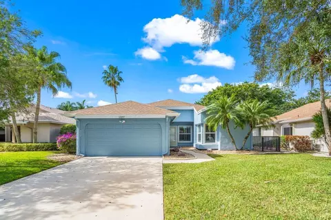 13297 Touchstone Ct, Palm Beach Gardens, FL 33418