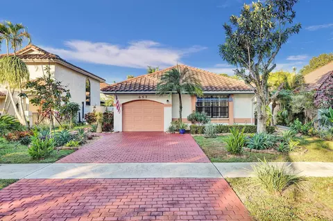 657 NW 38th Ter, Deerfield Beach, FL 33442