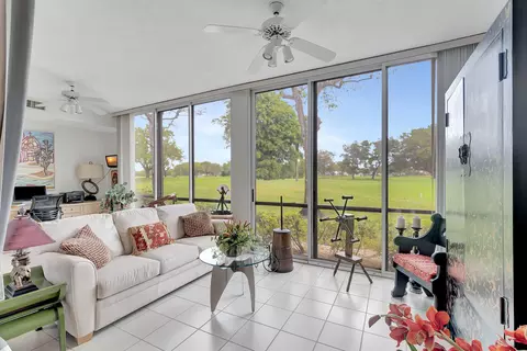 Undisclosed, Boynton Beach, FL 33437