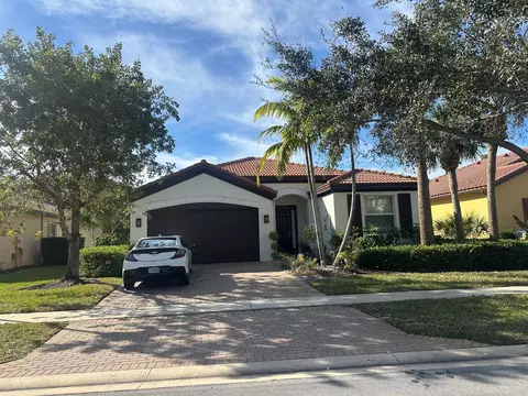 2351 Bellarosa Cir, Royal Palm Beach, FL 33411