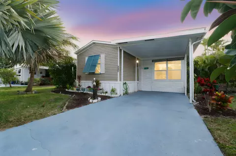 7438 SE Swan, Hobe Sound, FL 33455