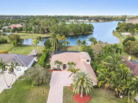4475 Hunting Trl, Lake Worth, FL 33467