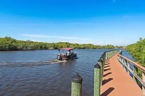 211 SW South River Dr #103, Stuart, FL 34997