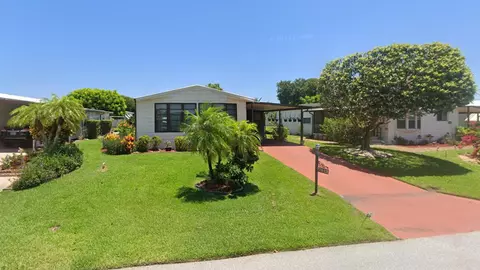 7813 SE Saratoga Dr, Hobe Sound, FL 33455
