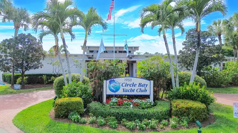 1950 SW Palm City Rd #2-206, Stuart, FL 34994