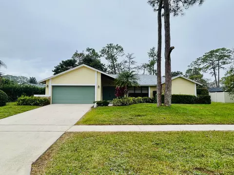 13628 Ishnala Cir, Wellington, FL 33414