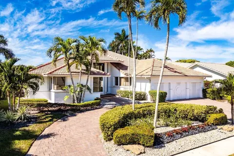 4627 Bocaire Blvd, Boca Raton, FL 33487