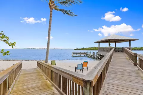 5449 SE Schooner Oaks Way, Stuart, FL 34997