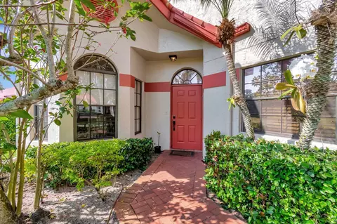 7732 Lexington Club Blvd #A, Delray Beach, FL 33446