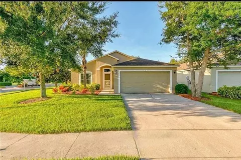 815 Greenleaf Cir, Vero Beach, FL 32960